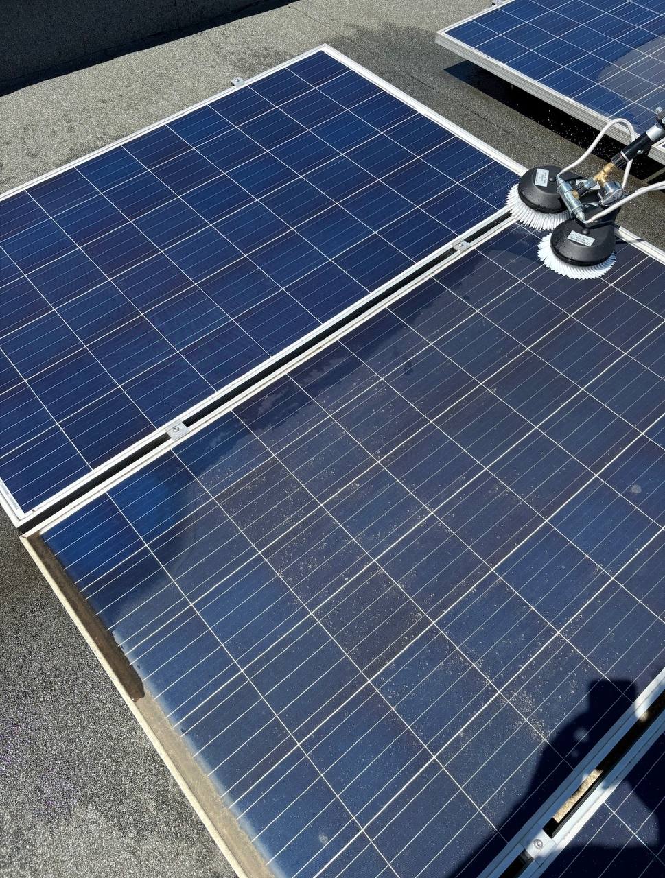 Pulizia impianto fotovoltaico industriale